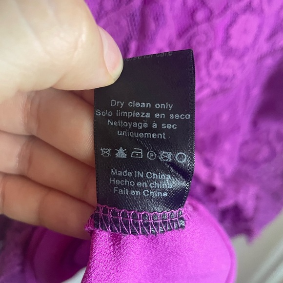 Adelyn Rae Lace Sheath Dress With Tiered Skirt. In Pink/Purple. Pre-Owned. - Picture 7 of 9